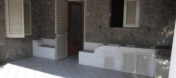 4-Zimmer Haus in Lipari, Italy, Nr. 38280 10