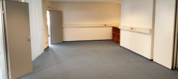 73 rooms Office in Meidling, Austria No. 60245 3