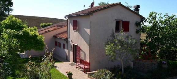 2 bedrooms House in Cortona, Italy No. 313 4