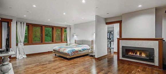 4 bedrooms House in British Columbia, Canada No. 210 9