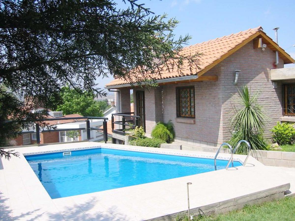 600m² Commercial property in Cordoba, Argentina No. 24795