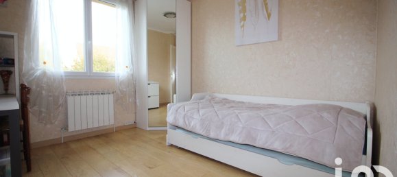 Дом с 5 спальнями в Труа-Пюи, Франция № 62179 7