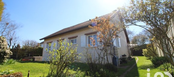 Дом с 5 спальнями в Труа-Пюи, Франция № 62179 12