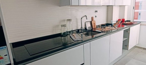 3 bedrooms Apartment in Lisbon, Portugal No. 148301 8