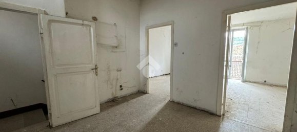 4 rooms Apartment in Bevagna, Italy No. 145288 9