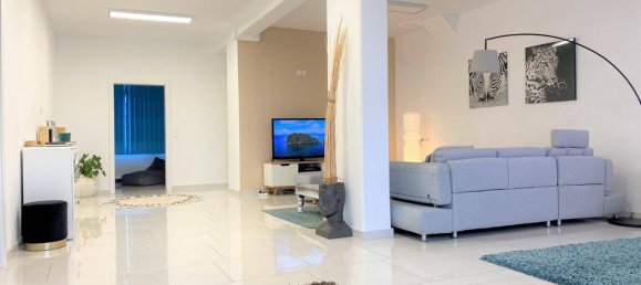 4 rooms Commercial property in Wiener Neustadt, Austria No. 119759 2