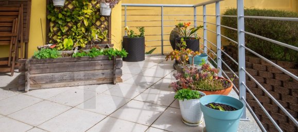 Apartamento de 3 dormitorios en Amadora, Portugal No. 100144 17