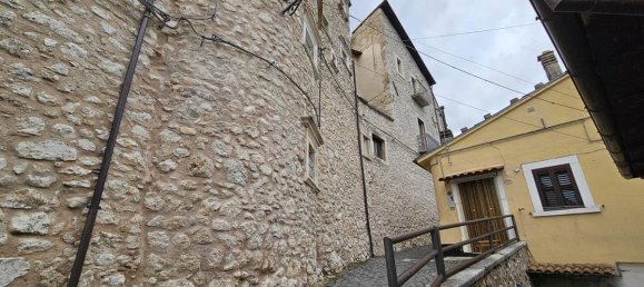 3 Schlafzimmer Wohnung in Castel del Monte, Italy, Nr. 328494 18