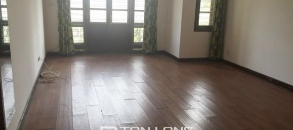 4 bedrooms Villa in Tay Ho, Vietnam No. 229 6