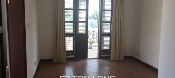 4 bedrooms Villa in Tay Ho, Vietnam No. 229 7