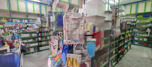 Imóvel comercial de 2 divisões em Giugliano in Campania, Italy N.º 19452 35