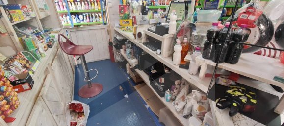 Imóvel comercial de 2 divisões em Giugliano in Campania, Italy N.º 19452 42