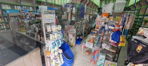 Imóvel comercial de 2 divisões em Giugliano in Campania, Italy N.º 19452 3