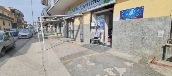 Imóvel comercial de 2 divisões em Giugliano in Campania, Italy N.º 19452 47