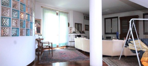 7 rooms Villa in Aicurzio, Italy No. 125076 26