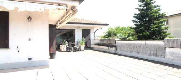 7 rooms Villa in Aicurzio, Italy No. 125076 20