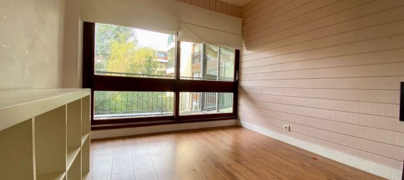 3 bedrooms Apartment in Yvelines, France No. 186155 9