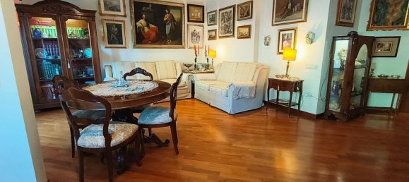 5غرفة منزل ذو طابقين في Naples, Italy رقم 98071 31