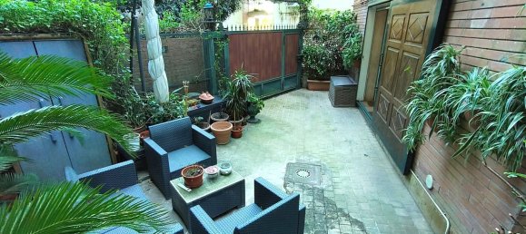 5غرفة منزل ذو طابقين في Naples, Italy رقم 98071 38