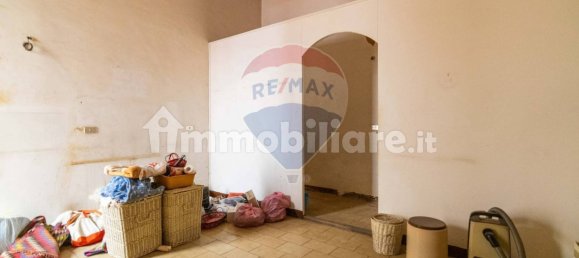 Apartamento de 3 dormitorios en Paternò, Italy No. 56068 26