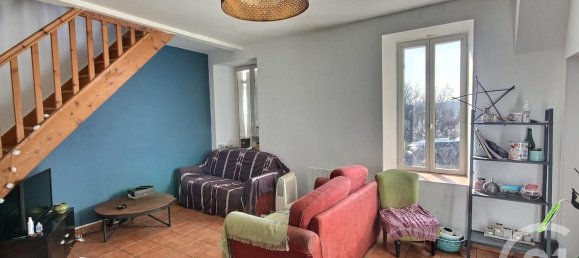 2 bedrooms Townhouse in Esternay, France No. 100102 2