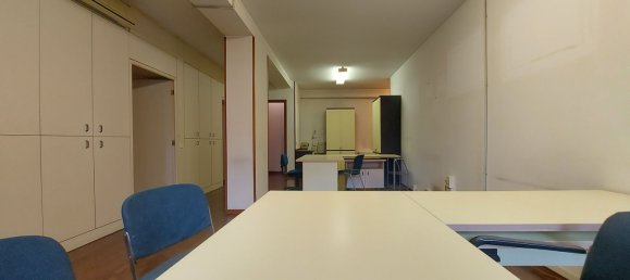 3 rooms Apartment in Perugia, Italy No. 190940 29