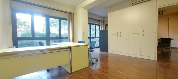 3 rooms Apartment in Perugia, Italy No. 190940 10