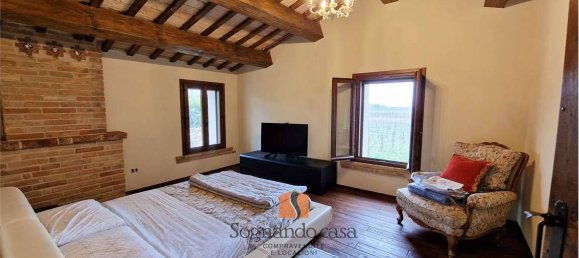 3 غرف نوم فيلا في Ravenna, Italy رقم 82232 12