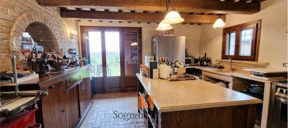 3 غرف نوم فيلا في Ravenna, Italy رقم 82232 4