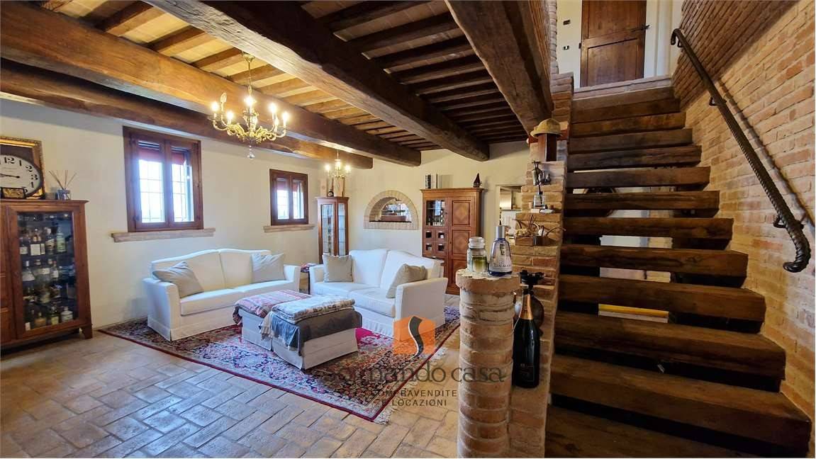 3 غرف نوم فيلا في Ravenna, Italy رقم 82232