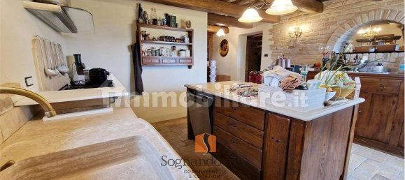 3 غرف نوم فيلا في Ravenna, Italy رقم 82232 6