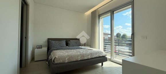 1 bedroom Villa in Tombolo, Italy No. 350075 26