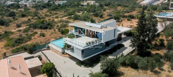 5 Schlafzimmer Villa in Albufeira, Portugal, Nr. 201569 26