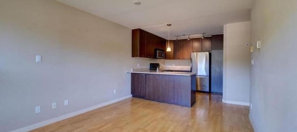 2 Schlafzimmer Eigentumswohnung in British Columbia, Canada, Nr. 1325 4