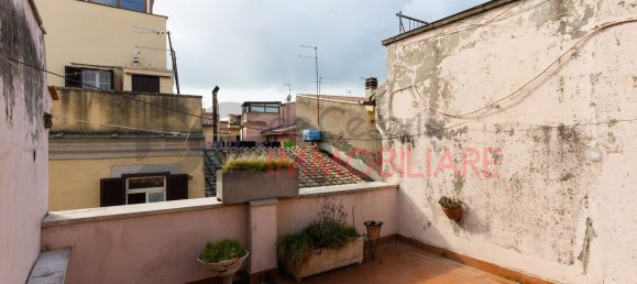 5غرفة منزل ذو طابقين في Marino, Italy رقم 70698 17