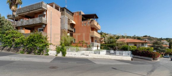 2 bedrooms Apartment in Aci Castello, Italy No. 48216 5