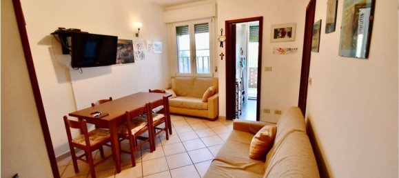 3 rooms Apartment in Comacchio, Italy No. 135842 4