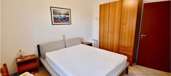 3 rooms Apartment in Comacchio, Italy No. 135842 9