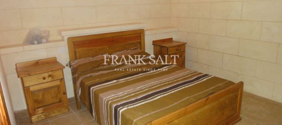 Дом с 4 спальнями в Айнсилем, Мальта № 5547 17