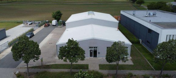 Armazém em Neustadt an der Waldnaab, Germany 1089 m² N.º 365019 2