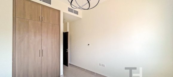 2 bedrooms Townhouse in Dubai, UAE No. 94390 5