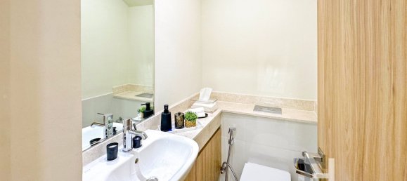 2 bedrooms Townhouse in Dubai, UAE No. 94390 6