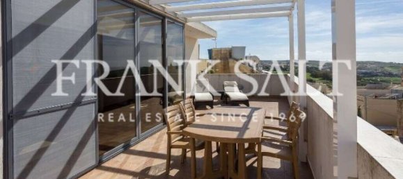 Penthouse T2 em Fontana, Malta N.º 5701 2