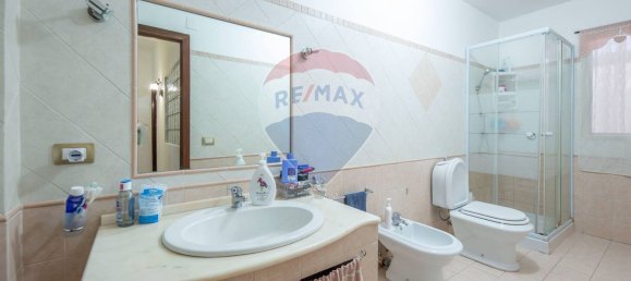 5 rooms Apartment in Catania, Italy No. 64785 14