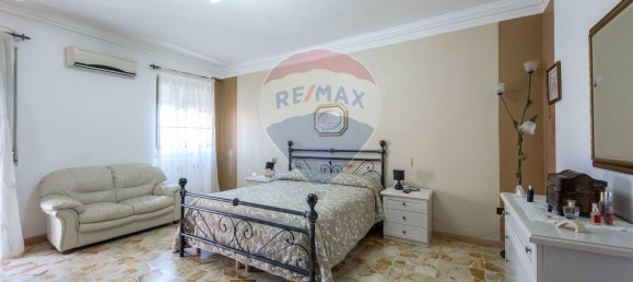 5 rooms Apartment in Catania, Italy No. 64785 21