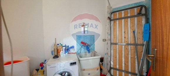 5 rooms Apartment in Catania, Italy No. 64785 38