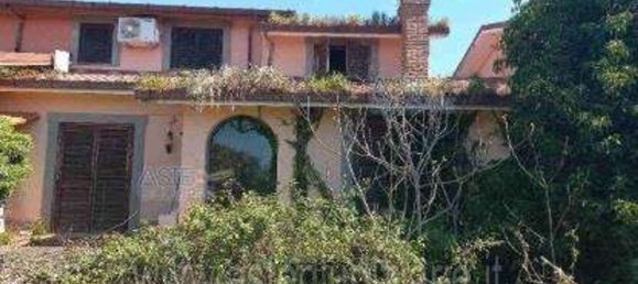 Casa de 8 habitaciónes en Sacrofano, Italy No. 27783 28