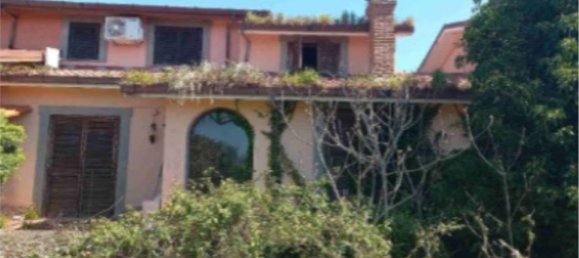 Casa de 8 habitaciónes en Sacrofano, Italy No. 27783 17