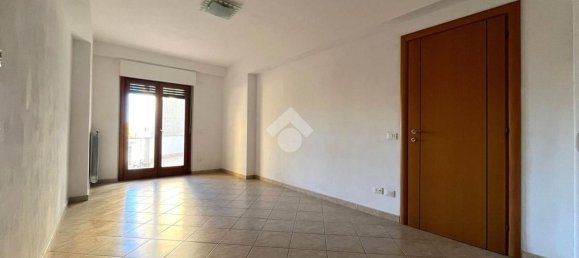 3-salle Appartement à Monterotondo, Italy No. 273793 20