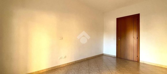 3-salle Appartement à Monterotondo, Italy No. 273793 24